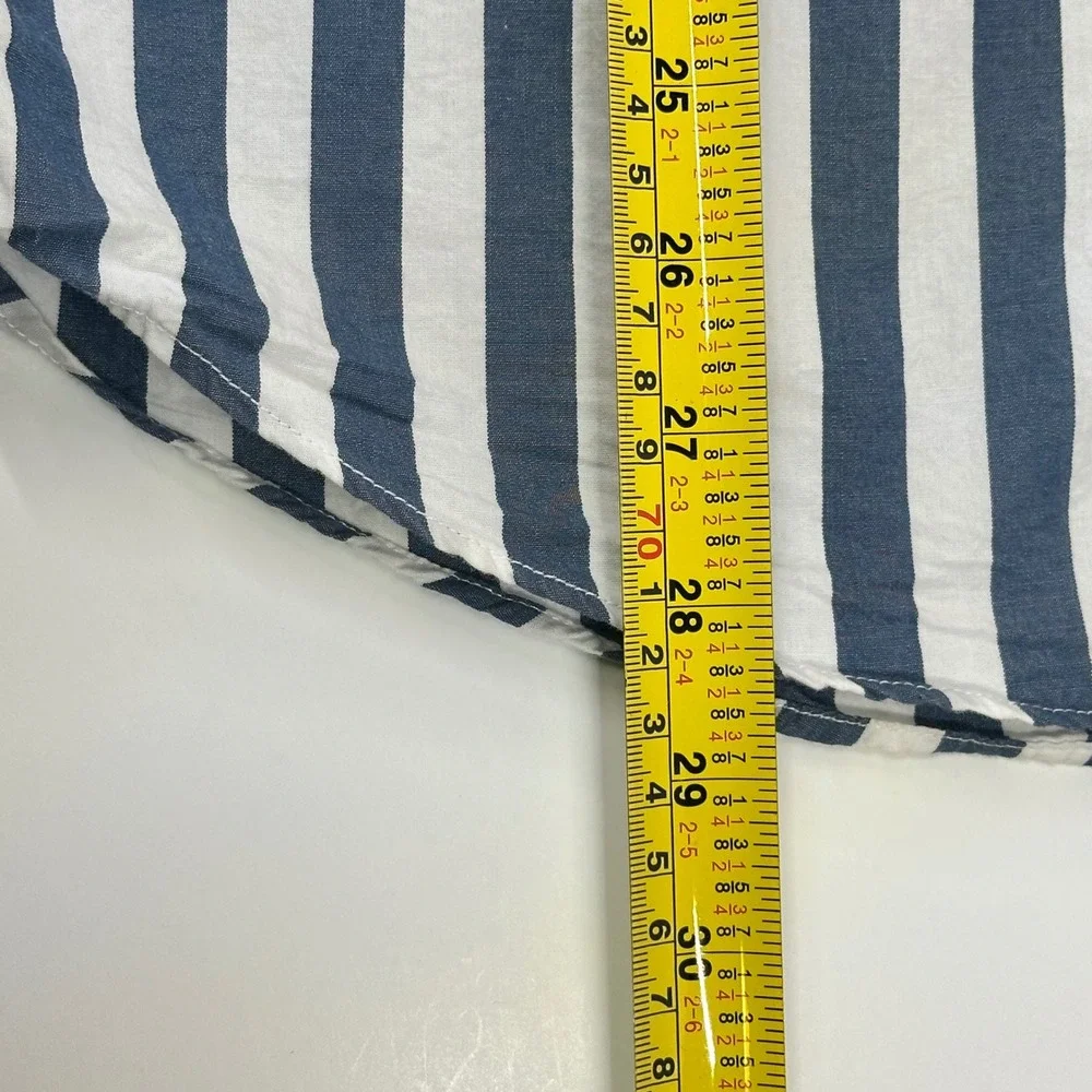 Aeropostale Mens Navy Blue White Striped Short Sleeve Button Down Shirt Medium